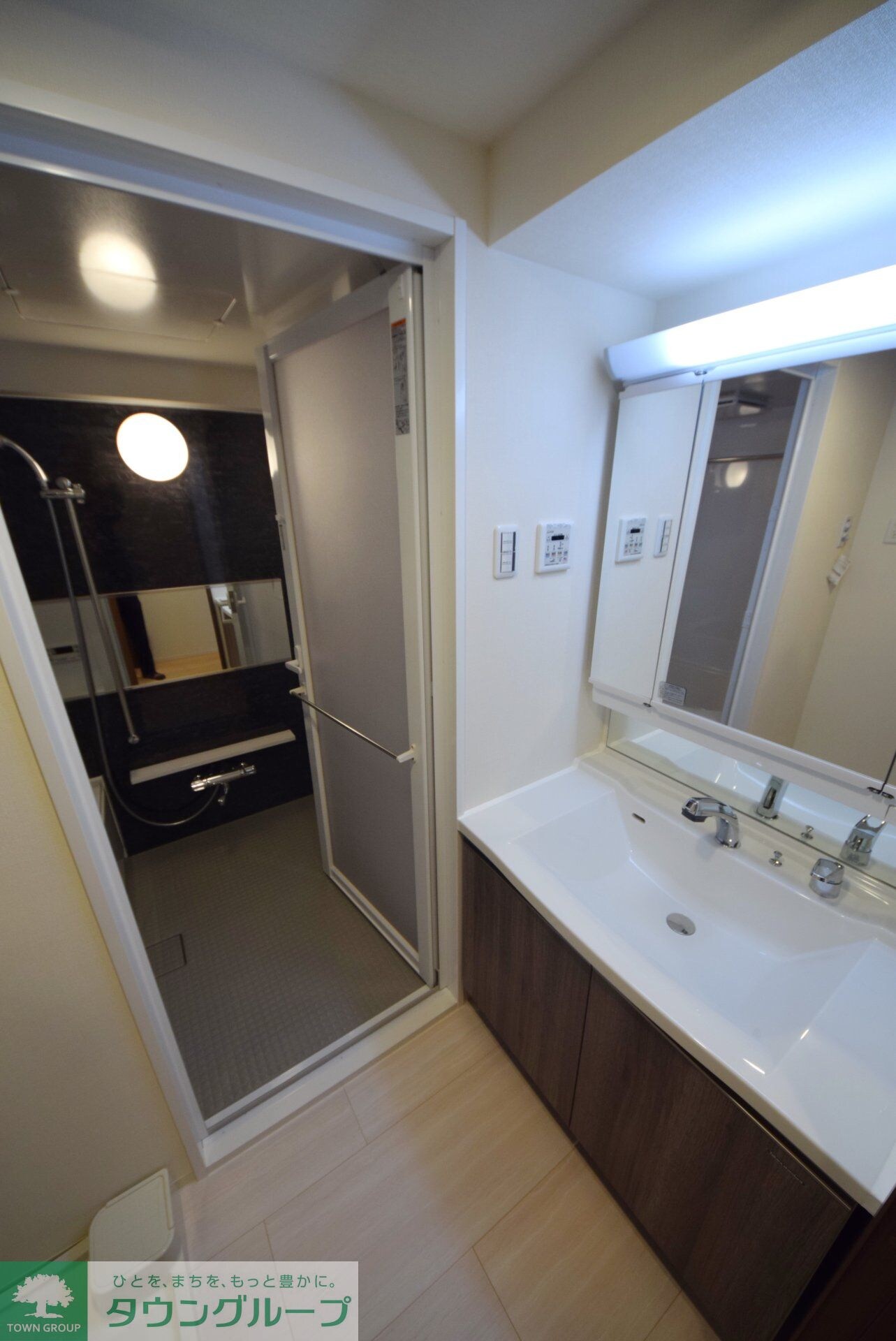 シルヴァー アウルの物件内観写真