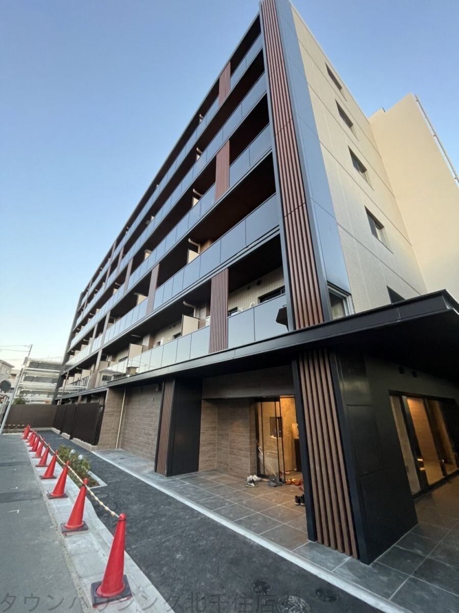 ORSUS UMEJIMAの物件外観写真