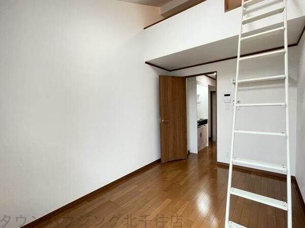 マーレ梅島(マーレウメジマ)の物件内観写真