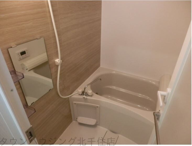 メゾンハイウエイ五反野の物件内観写真