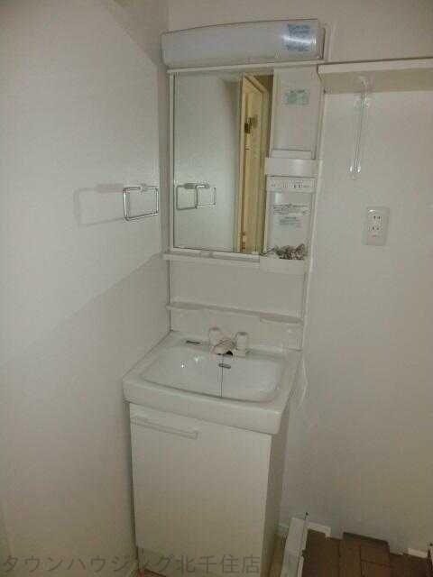 メゾンハイウエイ五反野の物件内観写真