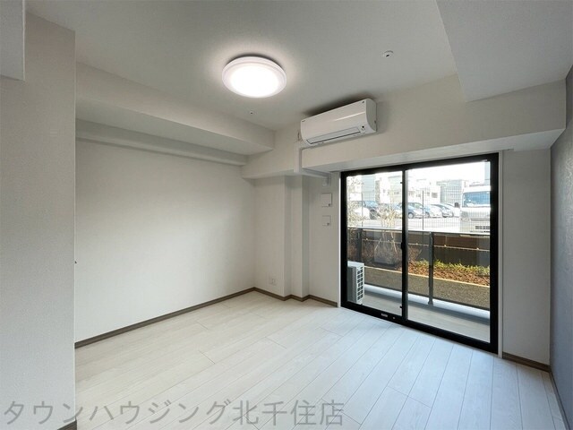 ORSUS UMEJIMAの物件内観写真