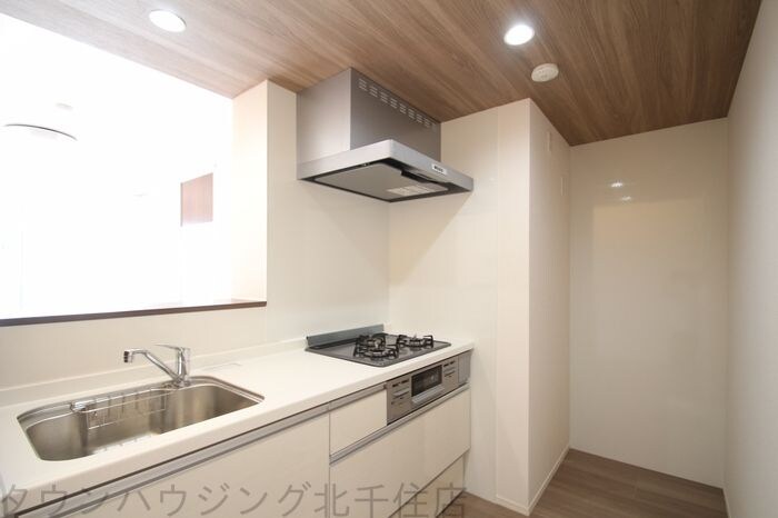 アヴァンス千住緑町の物件内観写真