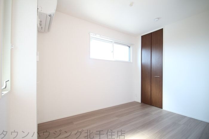 アヴァンス千住緑町の物件内観写真