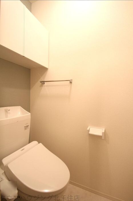 アヴァンス千住緑町の物件内観写真