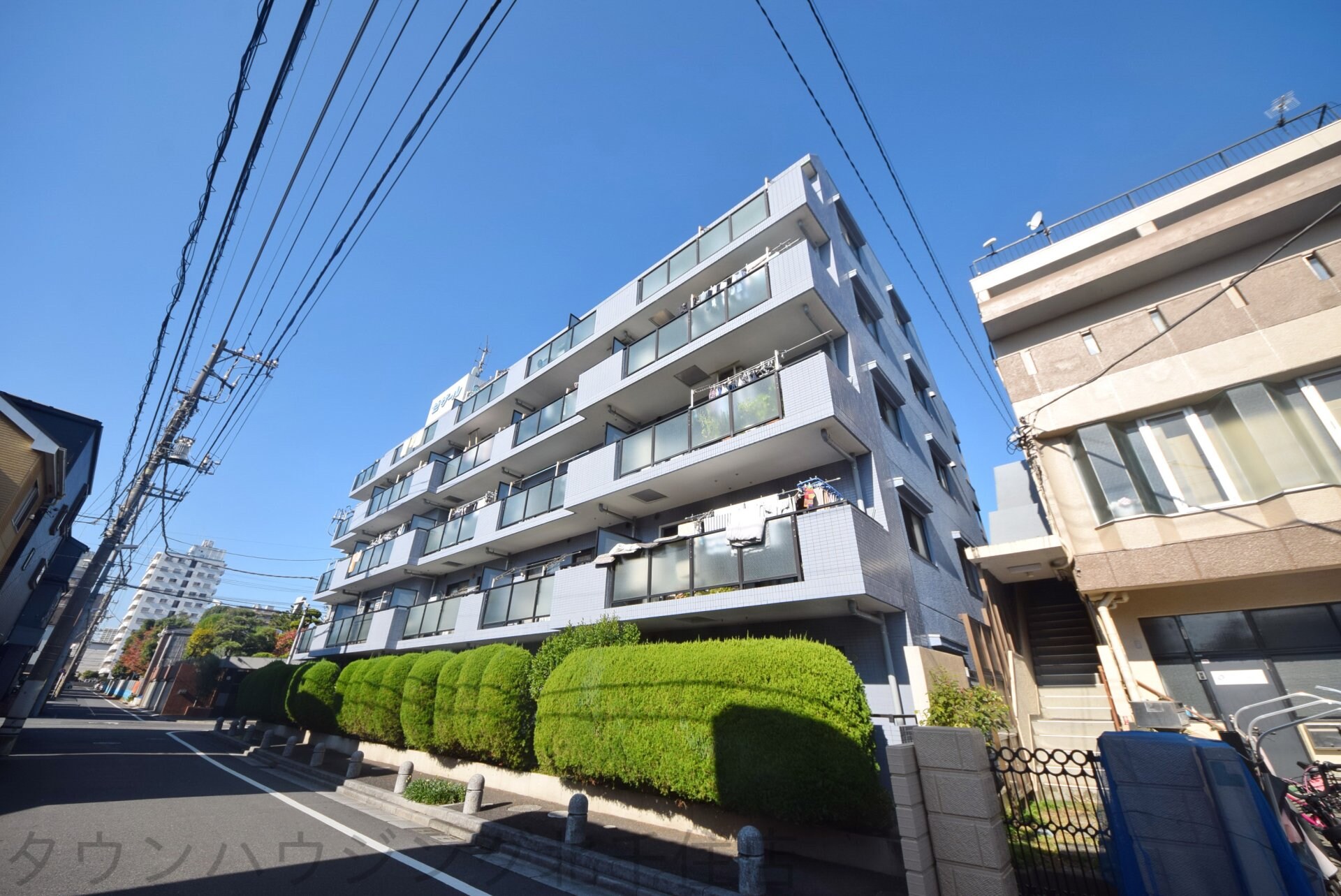 セザール第三竹ノ塚の物件外観写真