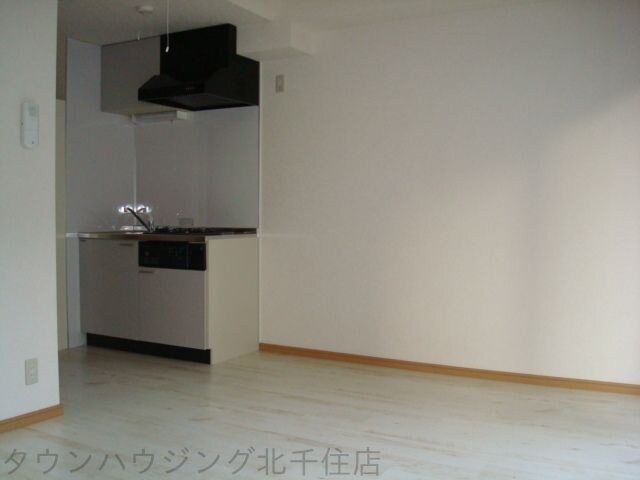 プレミールセゾンの物件内観写真