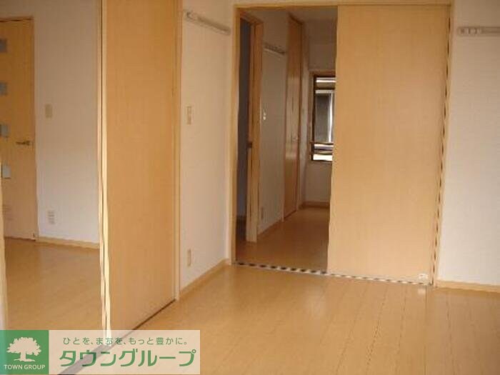 ルミエールセンジュの物件内観写真