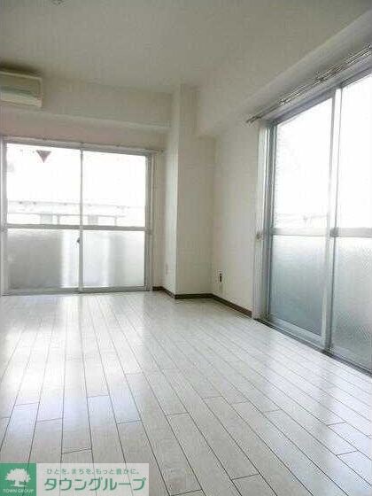エレガンス綾瀬6の物件内観写真