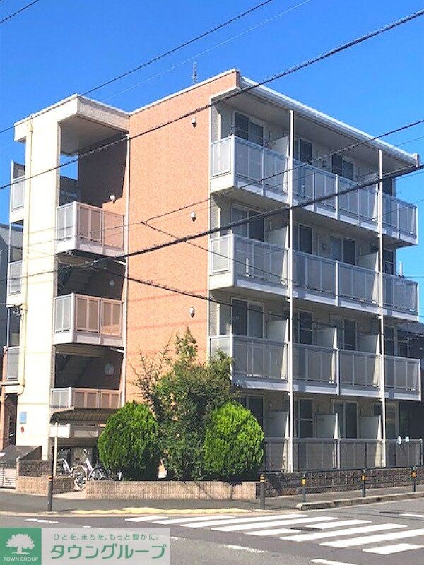 レオパレスカーサの物件外観写真