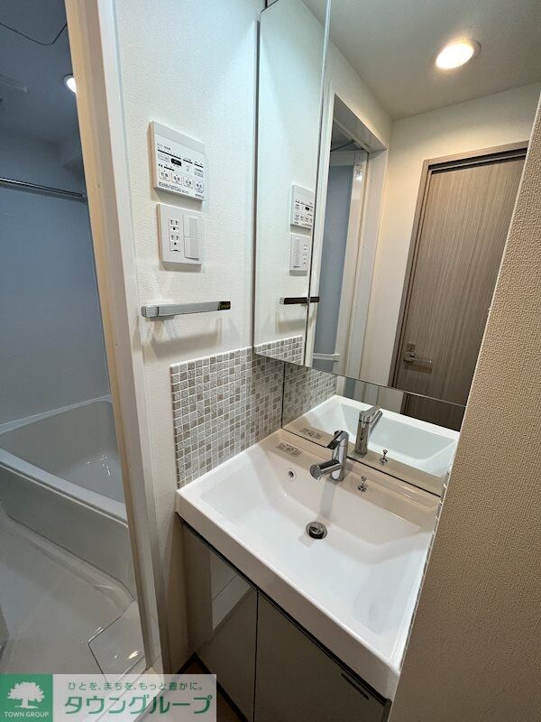 ステージグランデ台東根岸アジールコートの物件内観写真