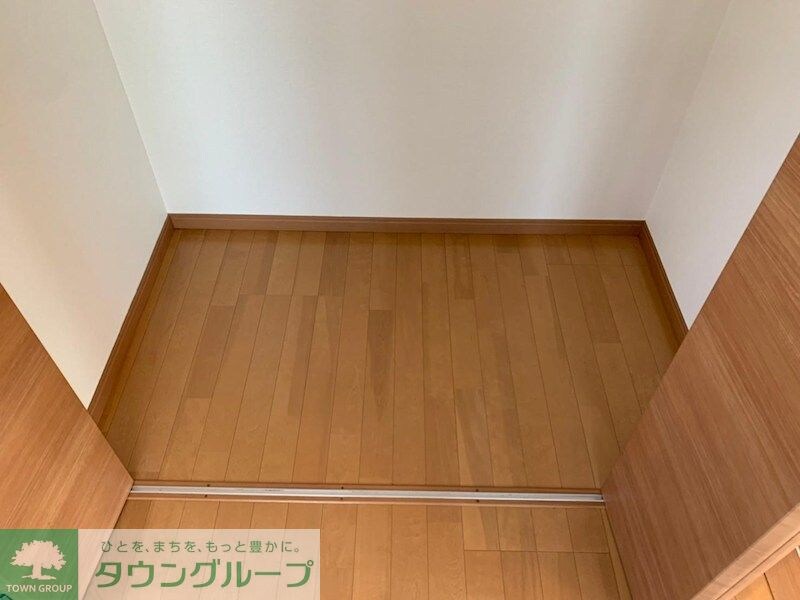 ププレ上野松が谷の物件内観写真