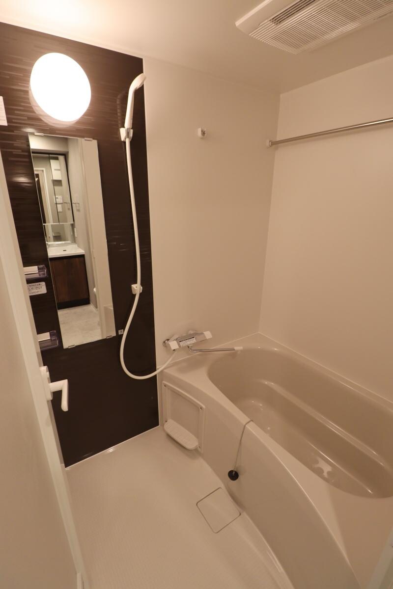 ラグゼナ北千住の物件内観写真