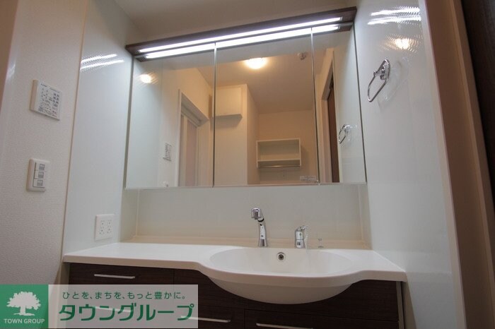 moon bow (ムーン ボ-)の物件内観写真