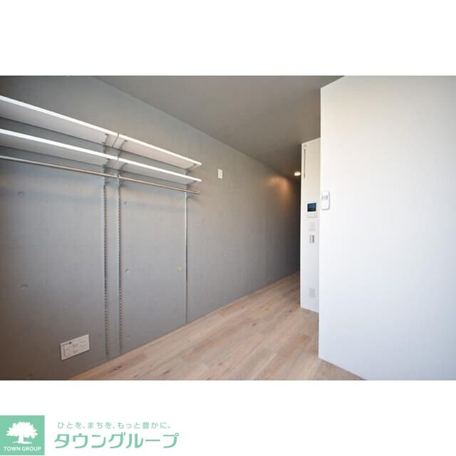 トネリパークフロント 1の物件内観写真