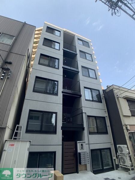 カーサムジカ北千住の物件外観写真