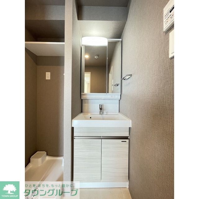 コンフォリア・リヴ千住の物件内観写真