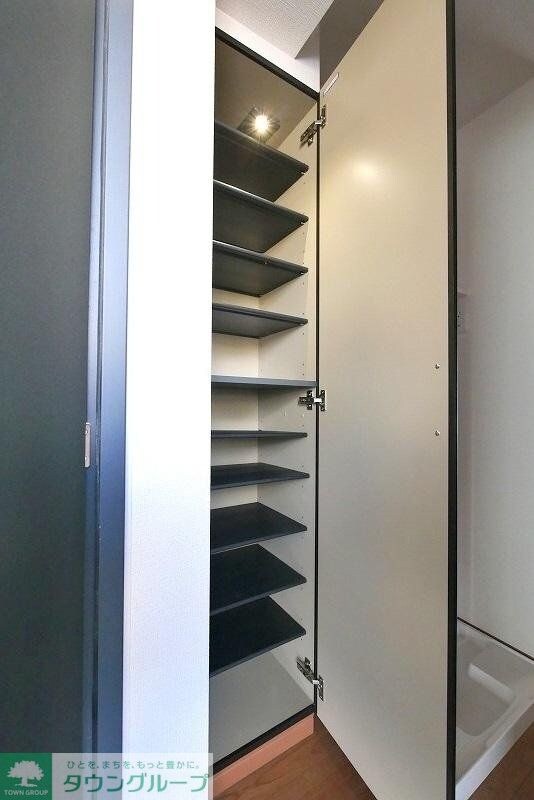 ペアパレス六町2号館の物件内観写真