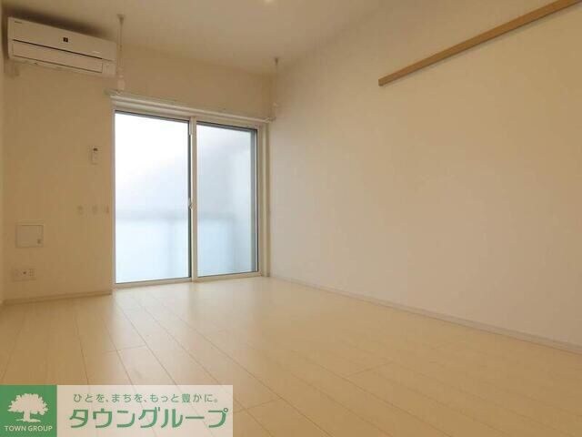 リブリ・June KALUNASIAの物件内観写真