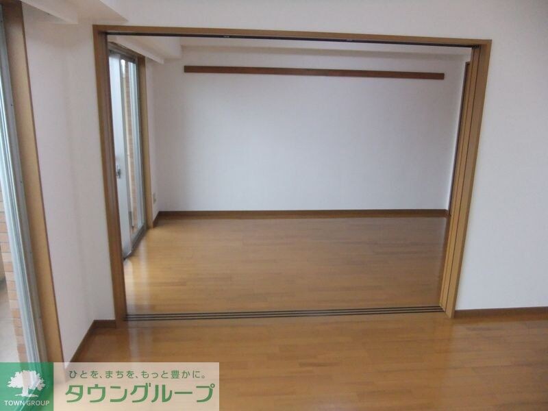 SPRING COURTの物件内観写真