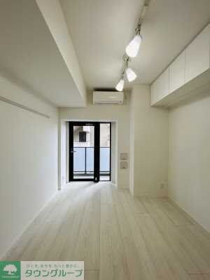 フュージョナル千住緑町の物件内観写真