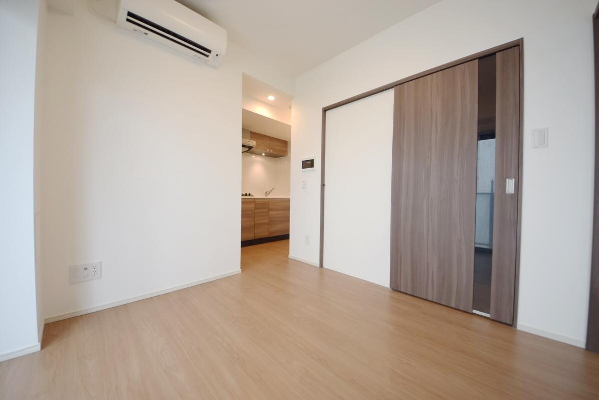 ONE ROOF RESIDENCE KIBA EASTの物件内観写真