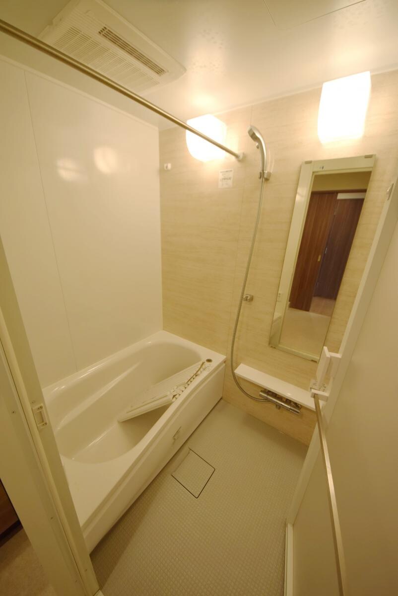 ONE ROOF RESIDENCE KIBA EASTの物件内観写真