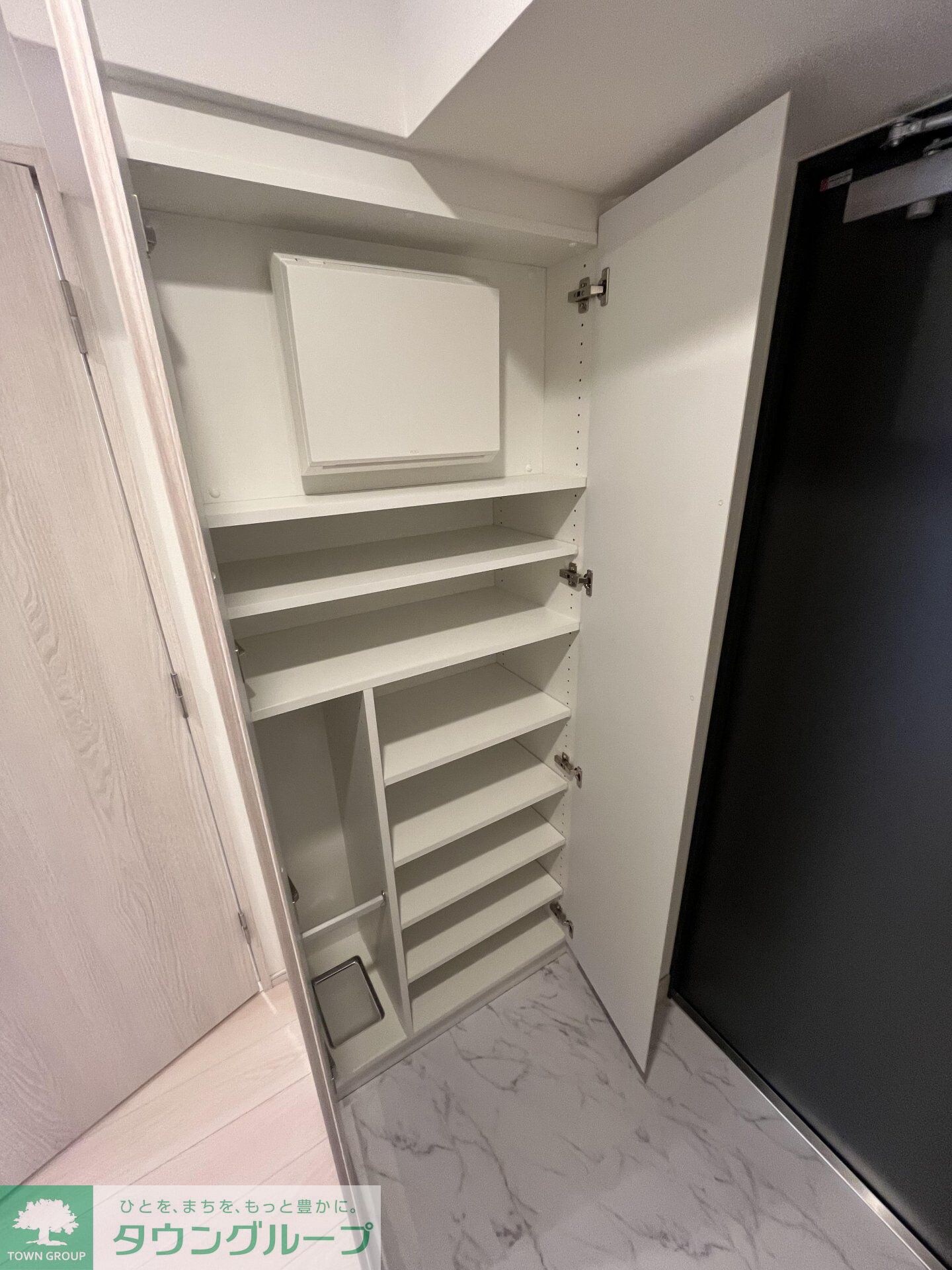 コンフォリア・リヴ豊洲キャナルの物件内観写真