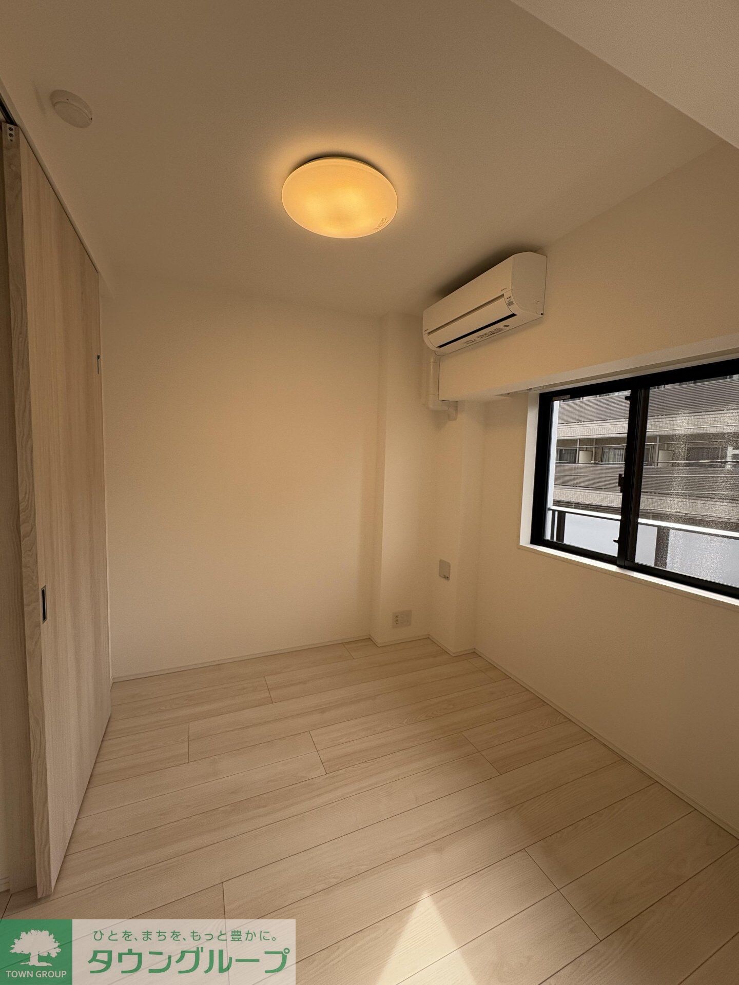 コンフォリア東葛西の物件内観写真