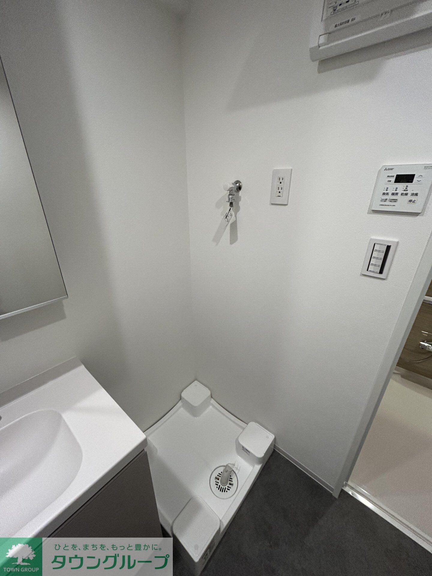 オープンブルーム入谷Eastの物件内観写真