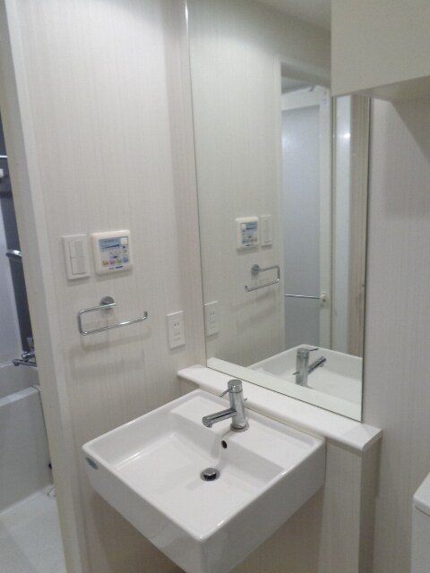 エコロジー潮見レジデンスの物件内観写真