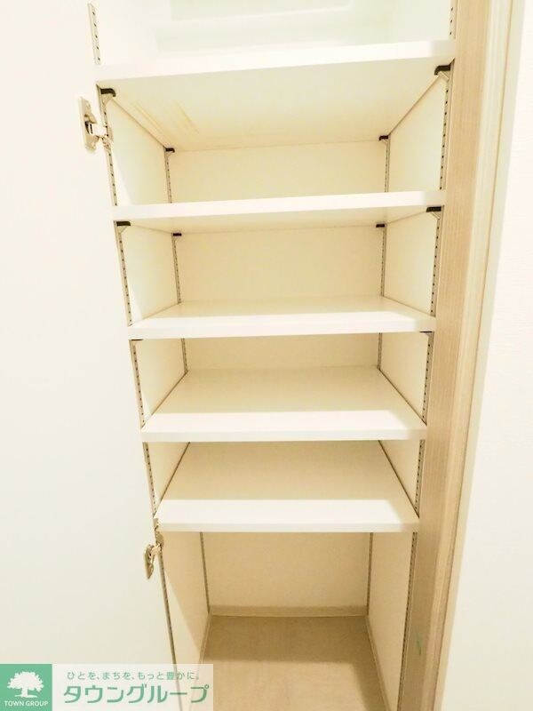 ドゥーエ入谷Iの物件内観写真