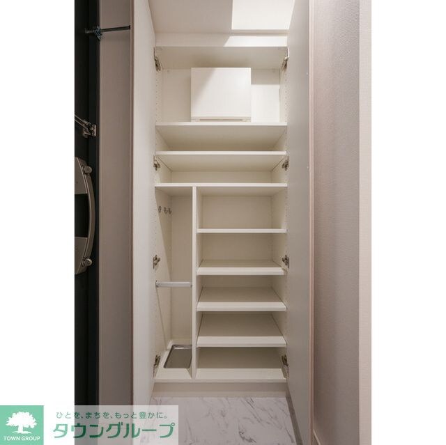 コンフォリア・リヴ豊洲キャナルの物件内観写真