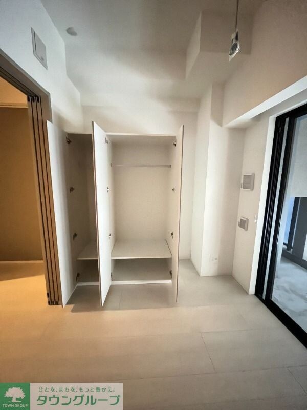 ワンルーフレジデンス台東根岸の物件内観写真