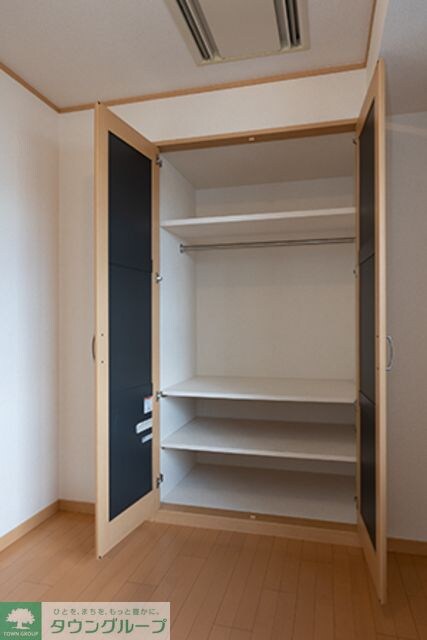 リバー&タワーの物件内観写真