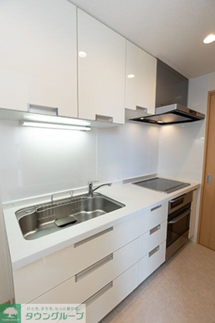 リバー&タワーの物件内観写真