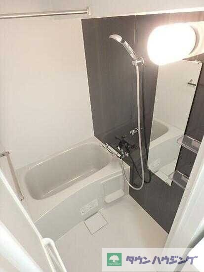 ライオンズマンション西が丘南の物件内観写真