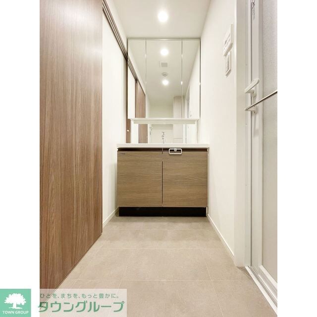 コンフォリア・リヴ志村三丁目の物件内観写真