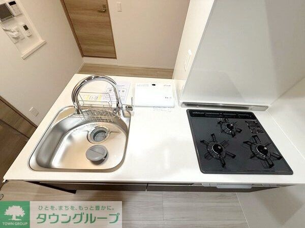 セレスティア弥生町の物件内観写真