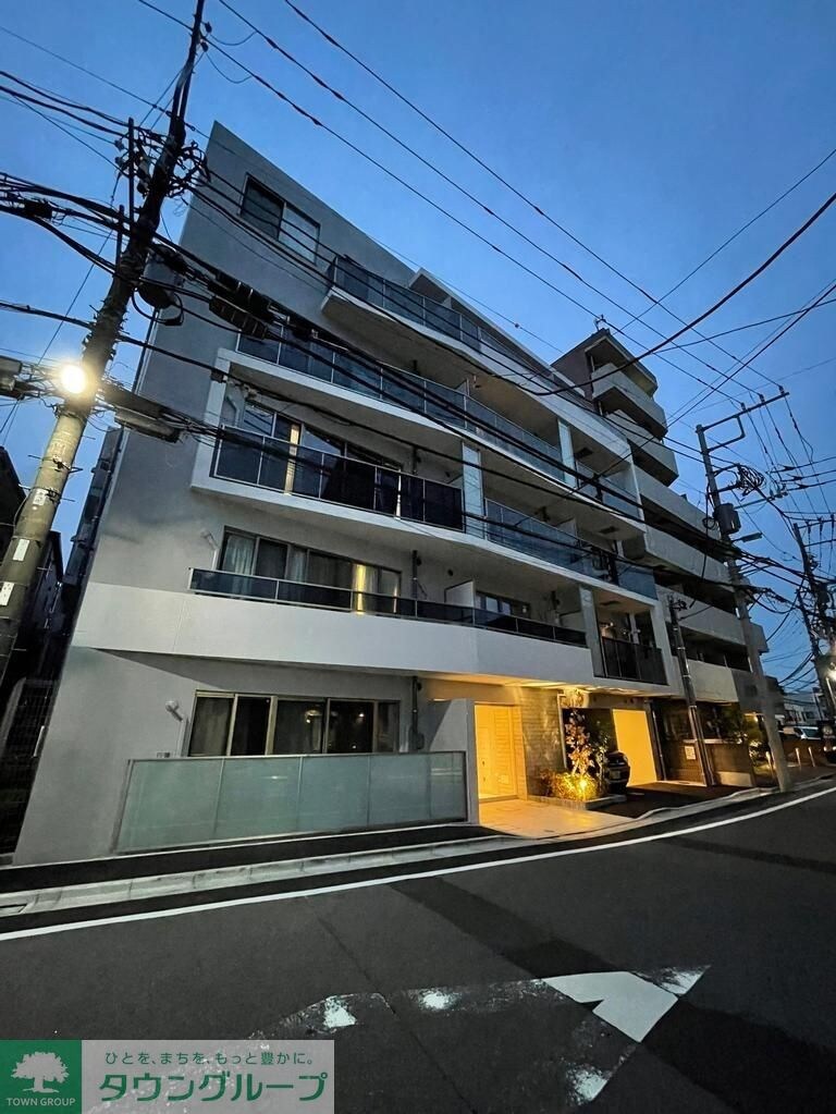 ルミーク本町イースト の物件外観写真