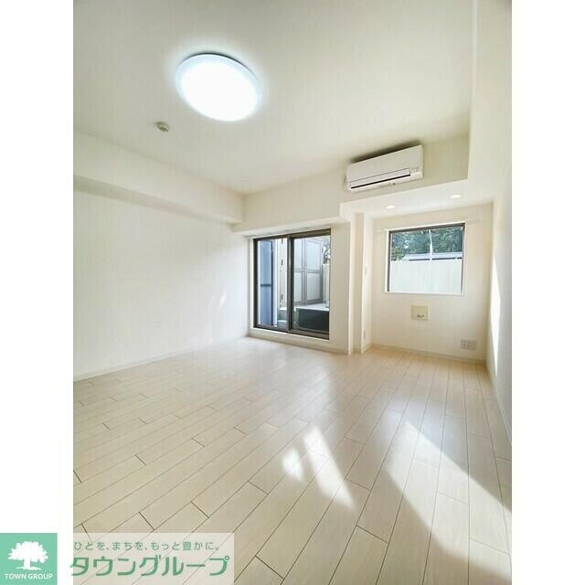 Beverly Homes 赤塚公園IIの物件内観写真