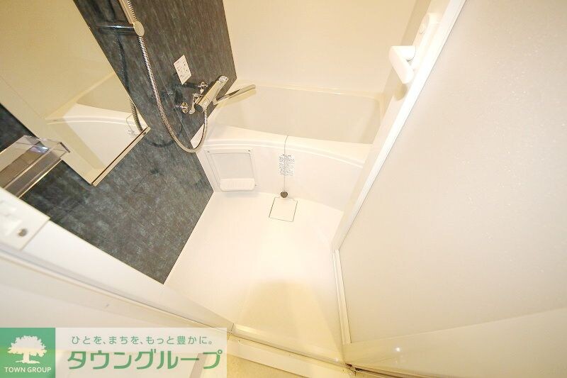 AZEST 志村三丁目IIの物件内観写真