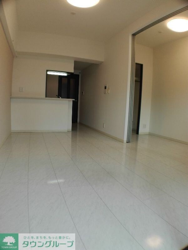 アン・ボルヌの物件内観写真