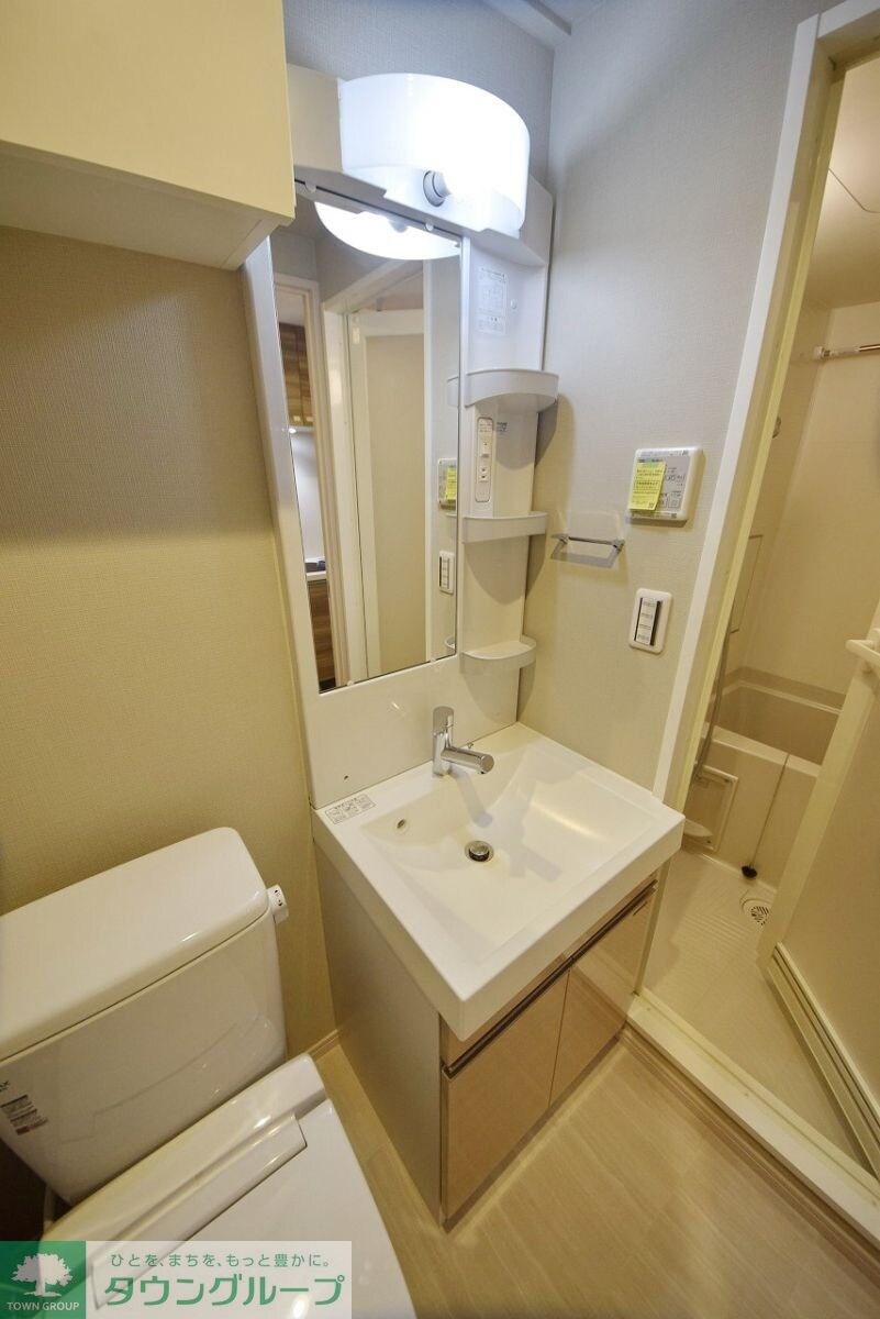 REXZY西川口AZIIIの物件内観写真