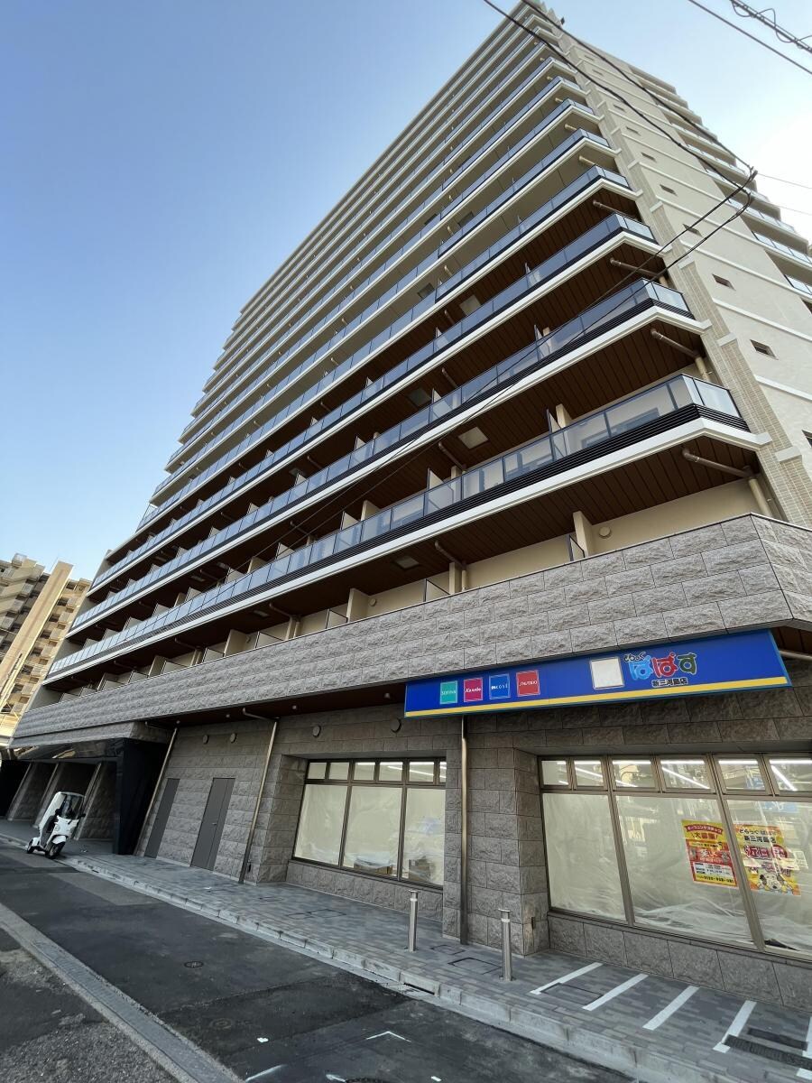 スプランディッド西日暮里の物件外観写真