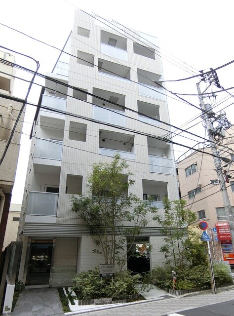 ORSUS西日暮里の物件外観写真