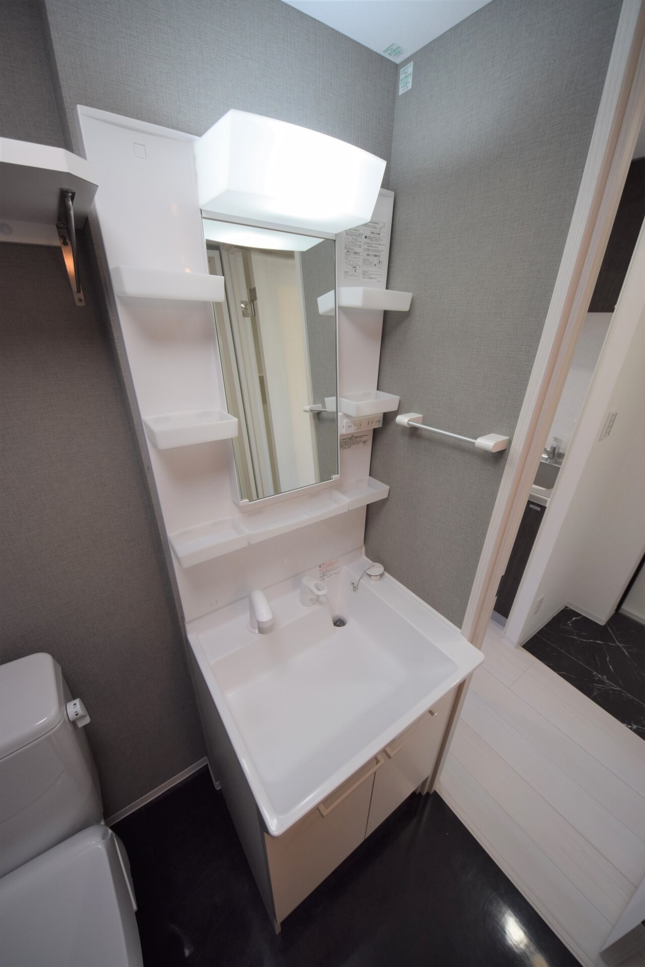 ルッソ西尾久の物件内観写真