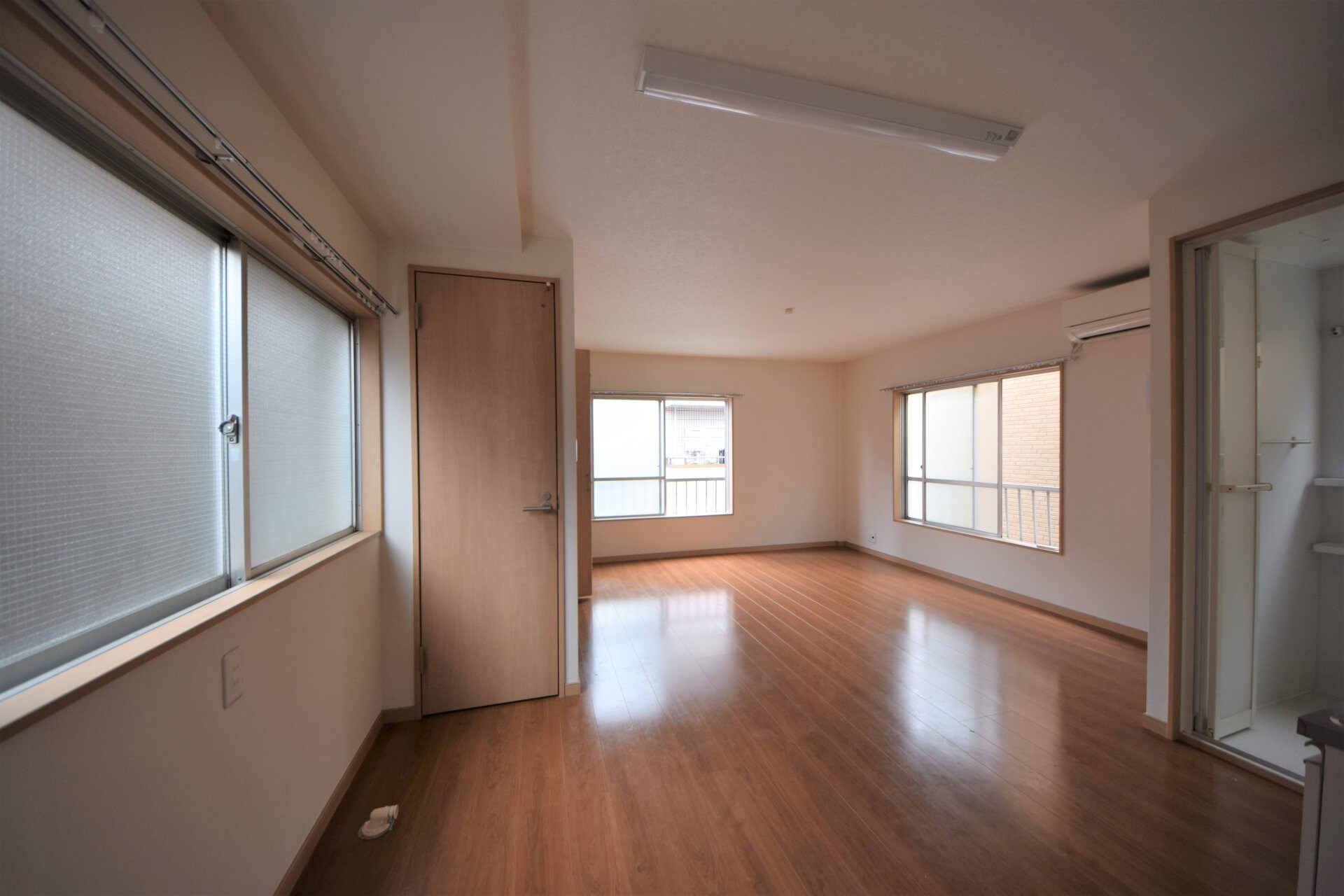 和泉マンションの物件内観写真