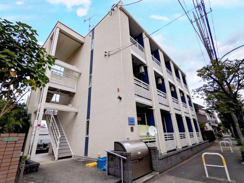 レオネクストサンモールIIIの物件外観写真