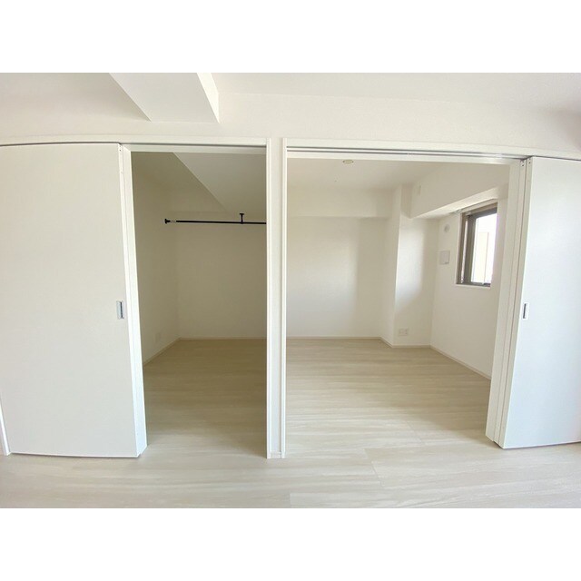 コンフォリア・リヴ千住の物件内観写真